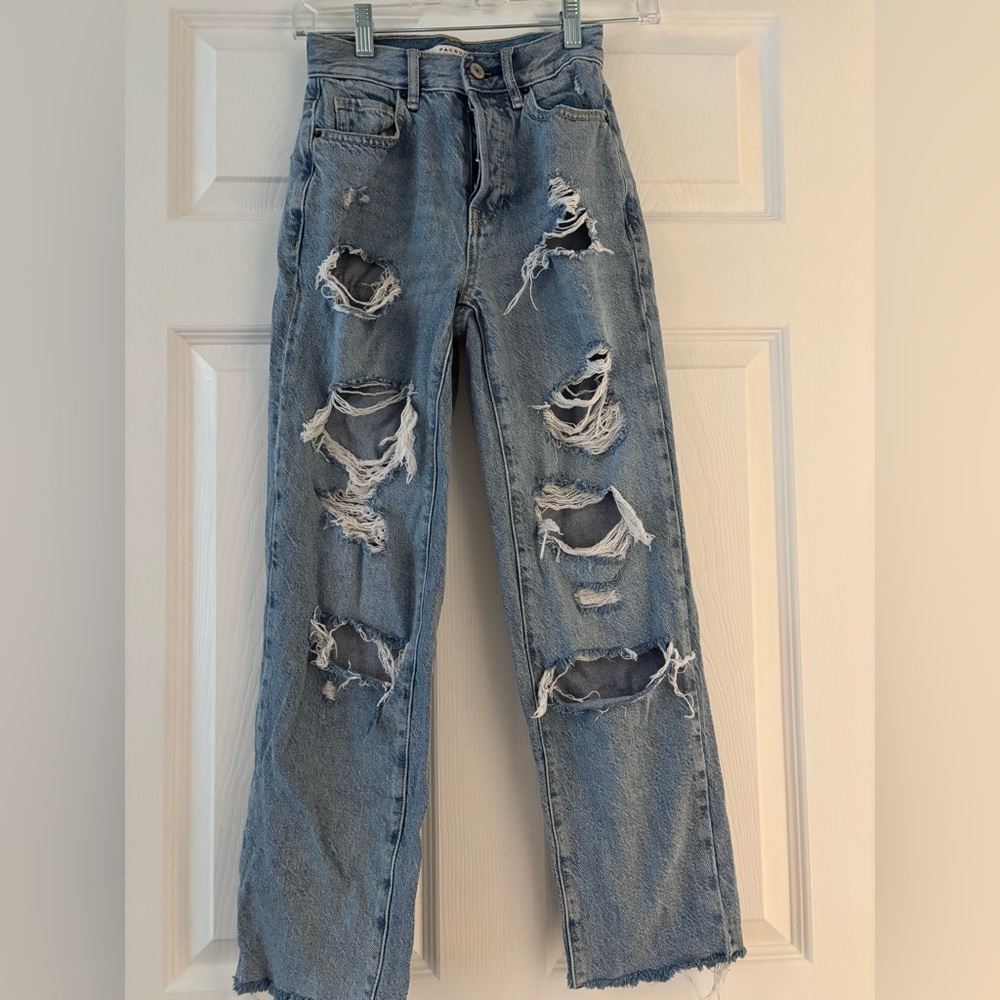 PacSun Blue Boyfriend Jeans with Distressed Detailing